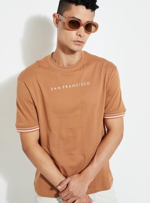 URB_N Men Regular Fit Solid T-shirt