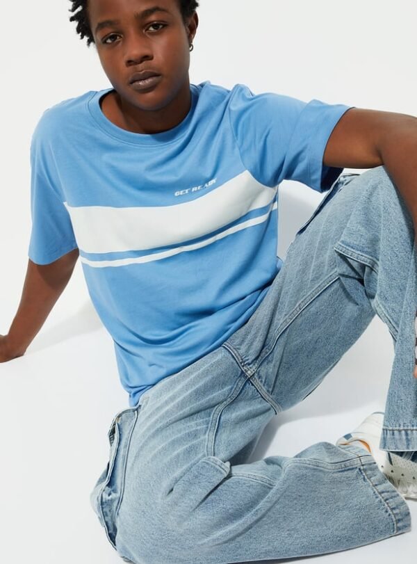 URB_N Men Striped T-shirt