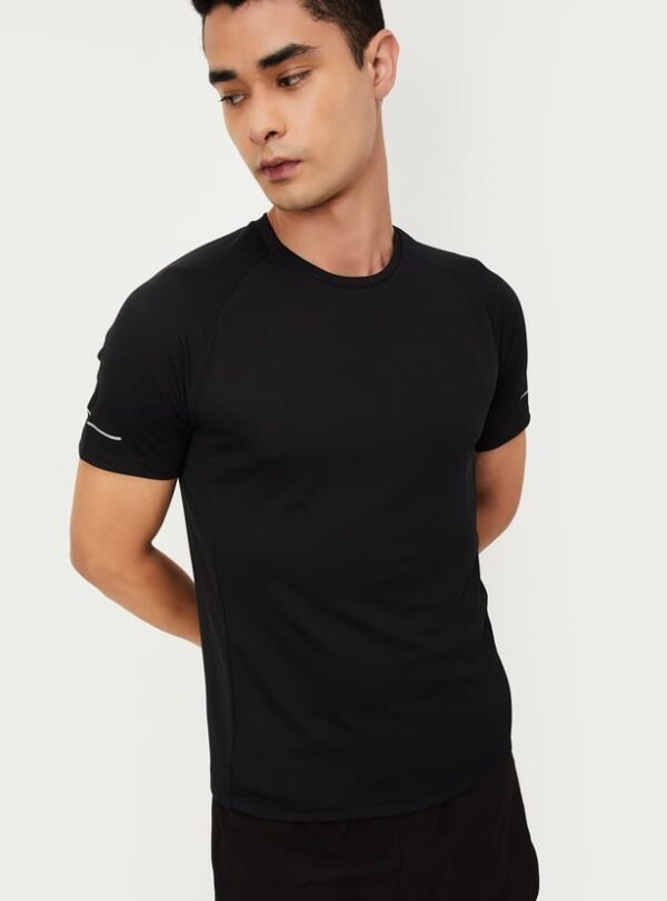 Men Knitted Athleisure T-shirt